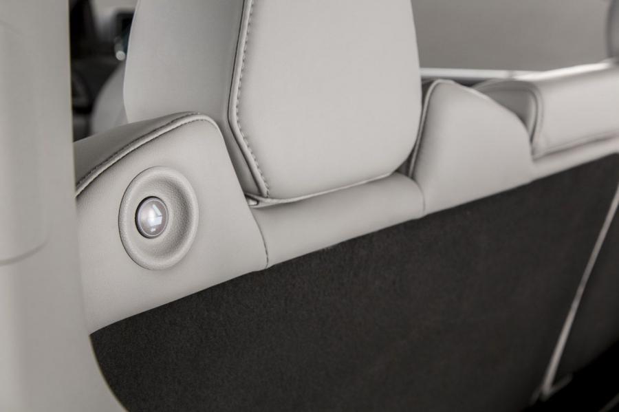 Детали интерьера Acura MDX (YD3) 2013 года  (NA) (фото 5 из 244)